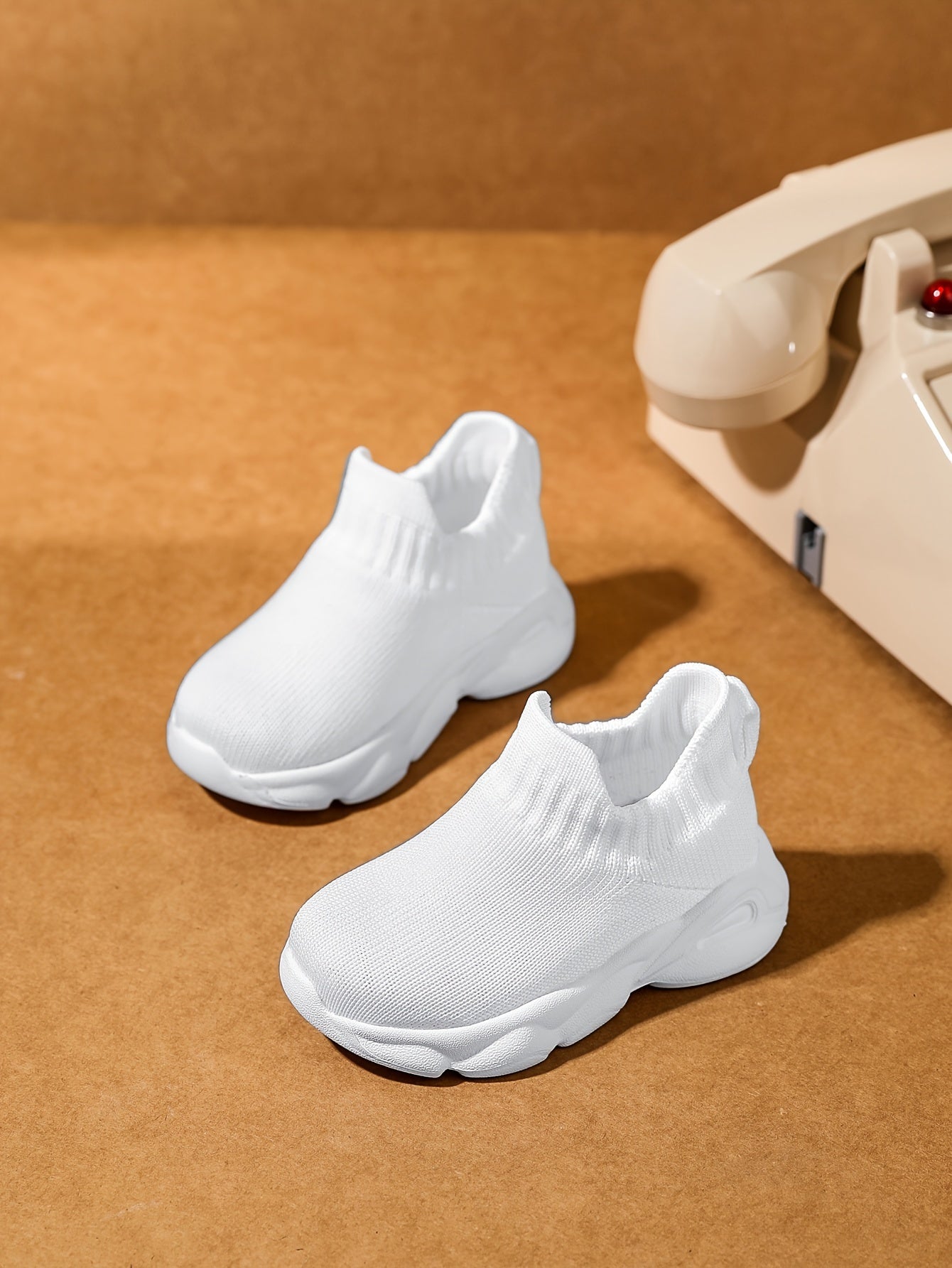 Chic Baby Girls' Slip-On Walking Shoes - Lightweight, Non-Slip, Comfortable With Geometric Brogue Design For Spring & Fall - NEXTRENDBAHRAIN