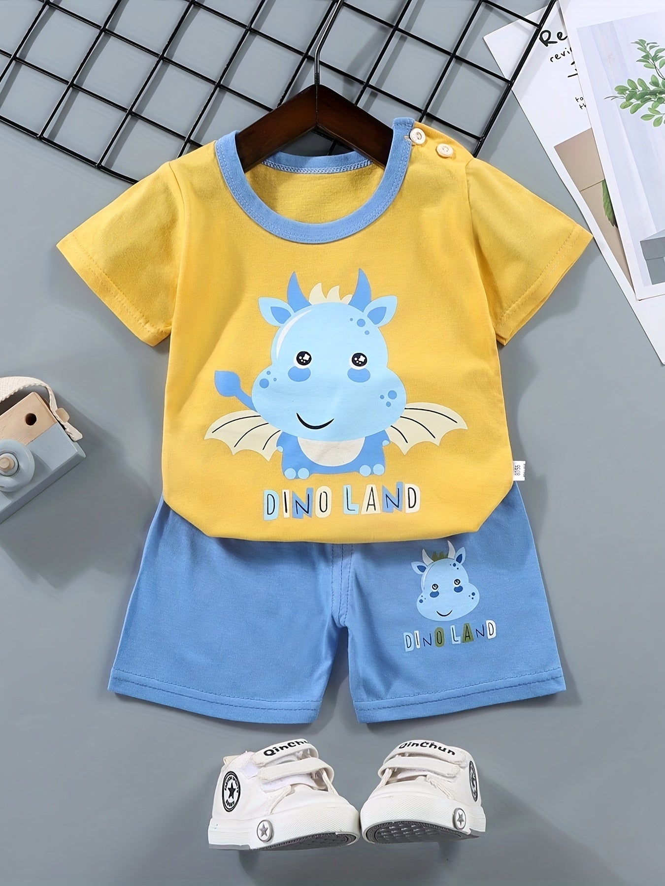 2pcs Boys Casual Cotton Color Block Crocodile Print Short Sleeve Tees & Shorts Set, Summer Kids Outfits - NEXTRENDBAHRAIN