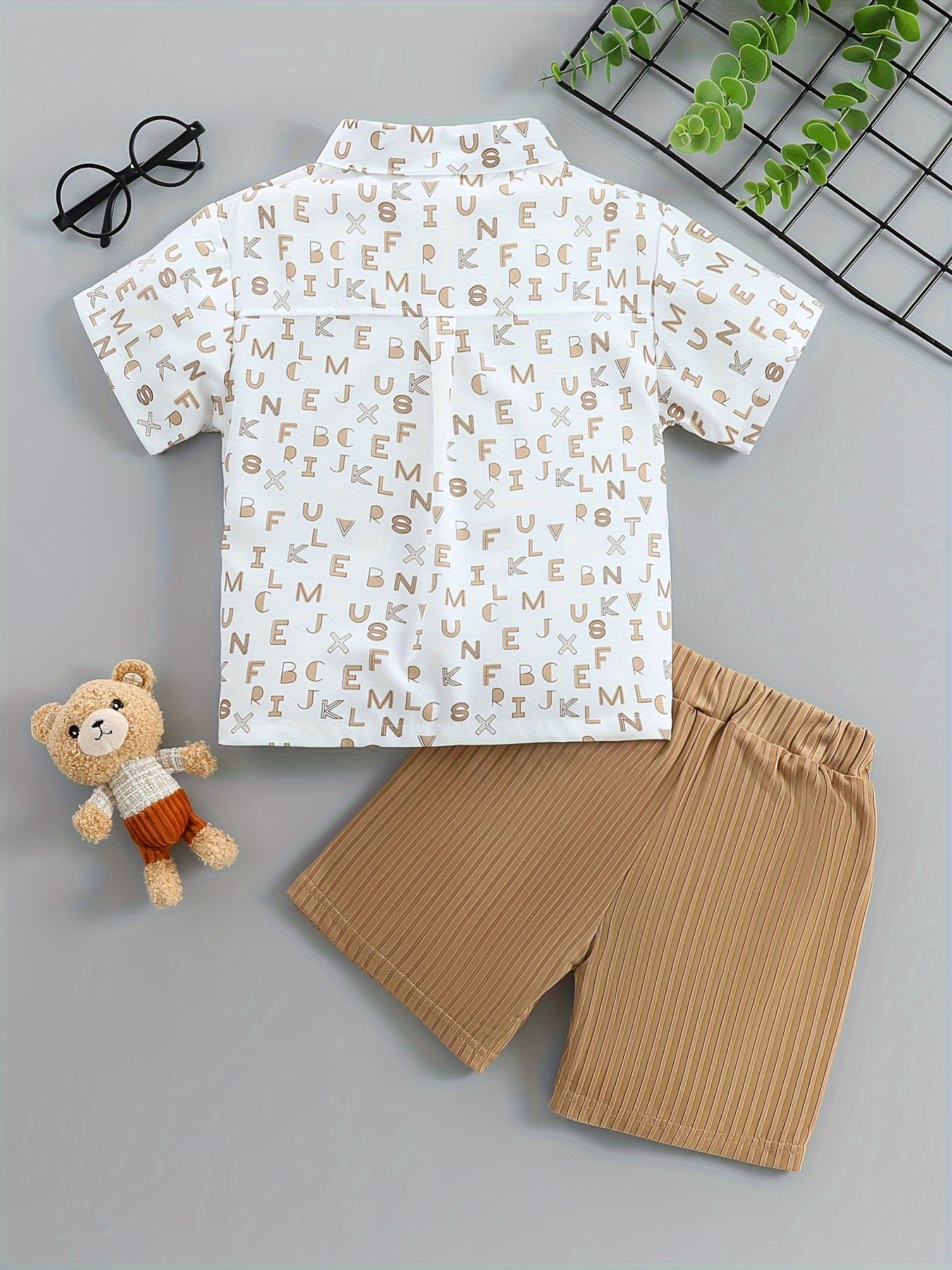 Boy's Alphabet Pattern 2pcs Casual Outfit, Short Sleeve Shirt & Shorts Set, Boy's Clothes For Summer - NEXTRENDBAHRAIN