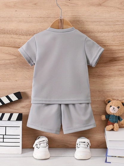 Baby's Trendy Patchwork 2pcs Summer Casual Outfit, T-shirt & Shorts Set, Toddler & Infant Boy's Clothes - NEXTRENDBAHRAIN