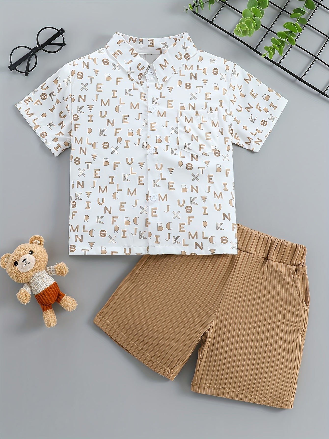 Boy's Alphabet Pattern 2pcs Casual Outfit, Short Sleeve Shirt & Shorts Set, Boy's Clothes For Summer - NEXTRENDBAHRAIN