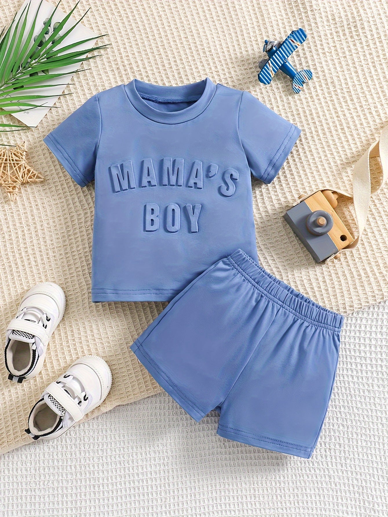 2pcs Toddler Boys' Summer Set, Casual Short Sleeve Crew Neck T-Shirt With "MAMA'S BOY" Embossed Lettering And Shorts, Fashionable Outfit - NEXTRENDBAHRAIN