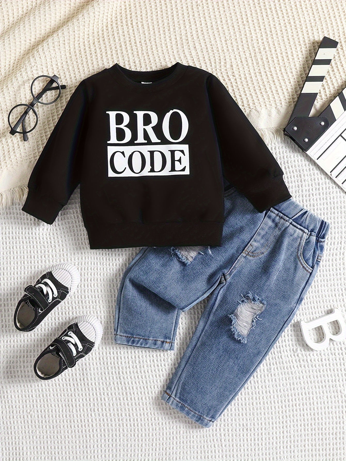 2pcs Baby's BRO CODE Print Sweatshirt & Casual Ripped Jeans, Toddler & Infant Boy's Clothing Set For Fall Winter - NEXTRENDBAHRAIN