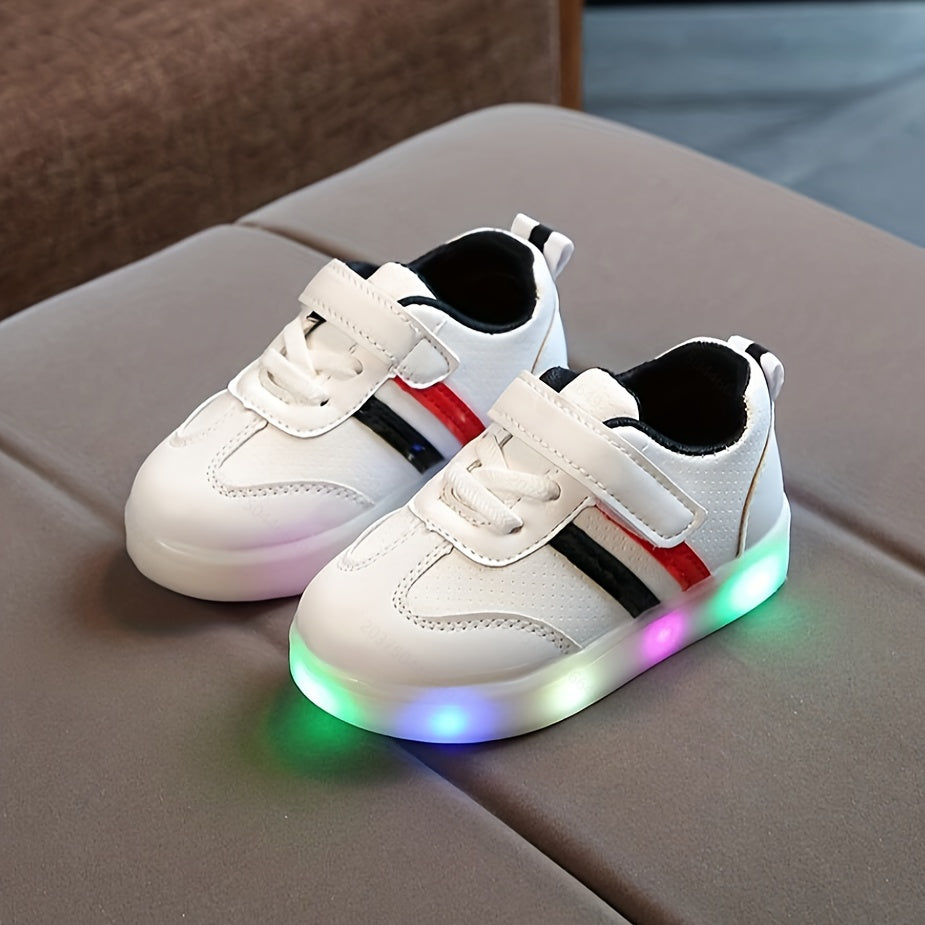 Casual Cool Low Top Sneakers With LED Light For Girls, Non-slip Skateboard Shoes For All Seasons - NEXTRENDBAHRAIN