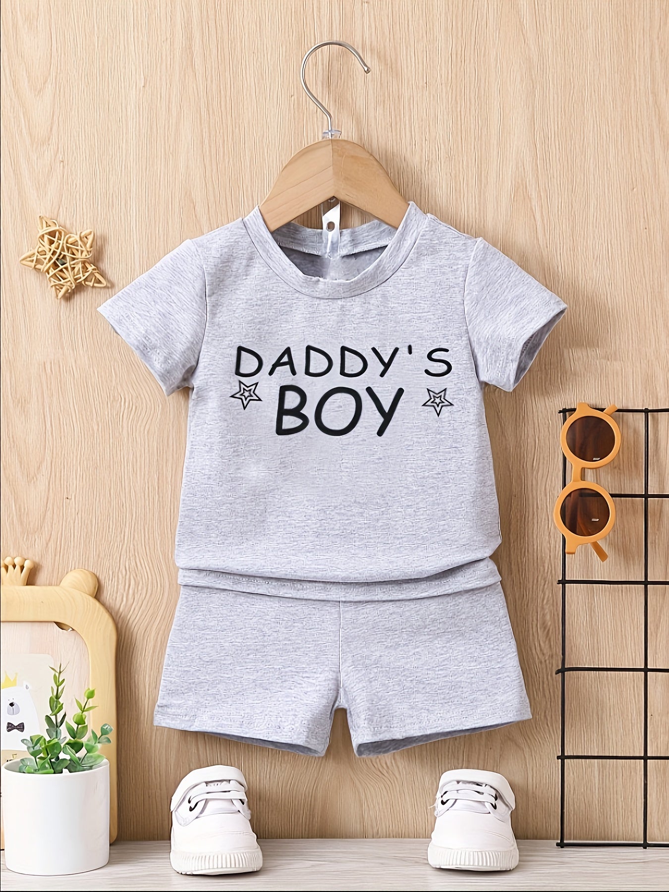 2pcs Baby Boy's Casual "Daddy's Boy" Print T-shirts And Shorts Set, Summer Clothing - NEXTRENDBAHRAIN