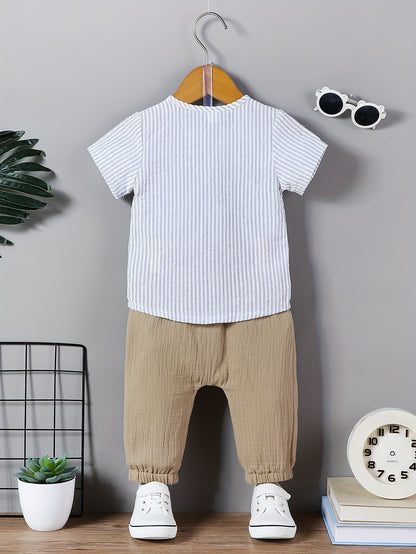 2pcs Baby's Vertical Stripe Pattern Short Sleeve T-shirt & Casual Pockets Patched Pants Set, Infant & Toddler Boy's Clothes For Spring Summer Daily Wear - NEXTRENDBAHRAIN