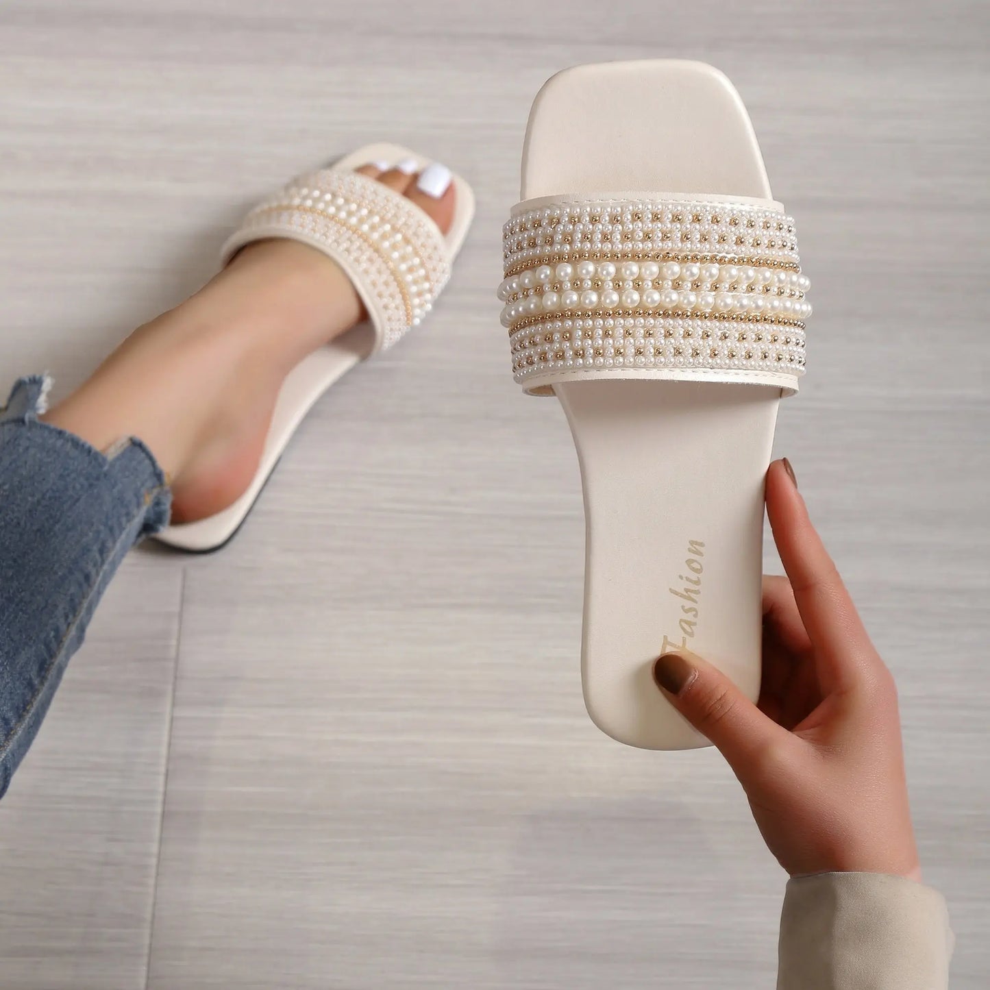 Women's Faux Pearl & Beads Flat Slippers, Fashion Square Open Toe Non Slip Slides, Casual Outdoor Slippers - NEXTRENDBAHRAIN