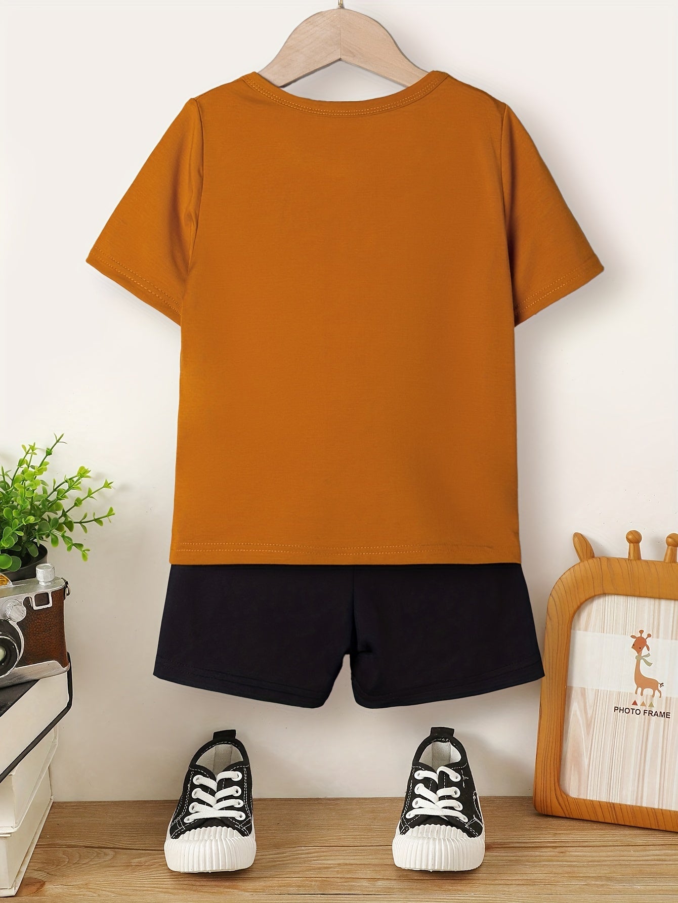 2pcs Boys Casual Simple Line Pattern Versatile Short Sleeve T-shirt & Shorts Set, Cool, Lightweight And Comfy Summer Clothes - NEXTRENDBAHRAIN