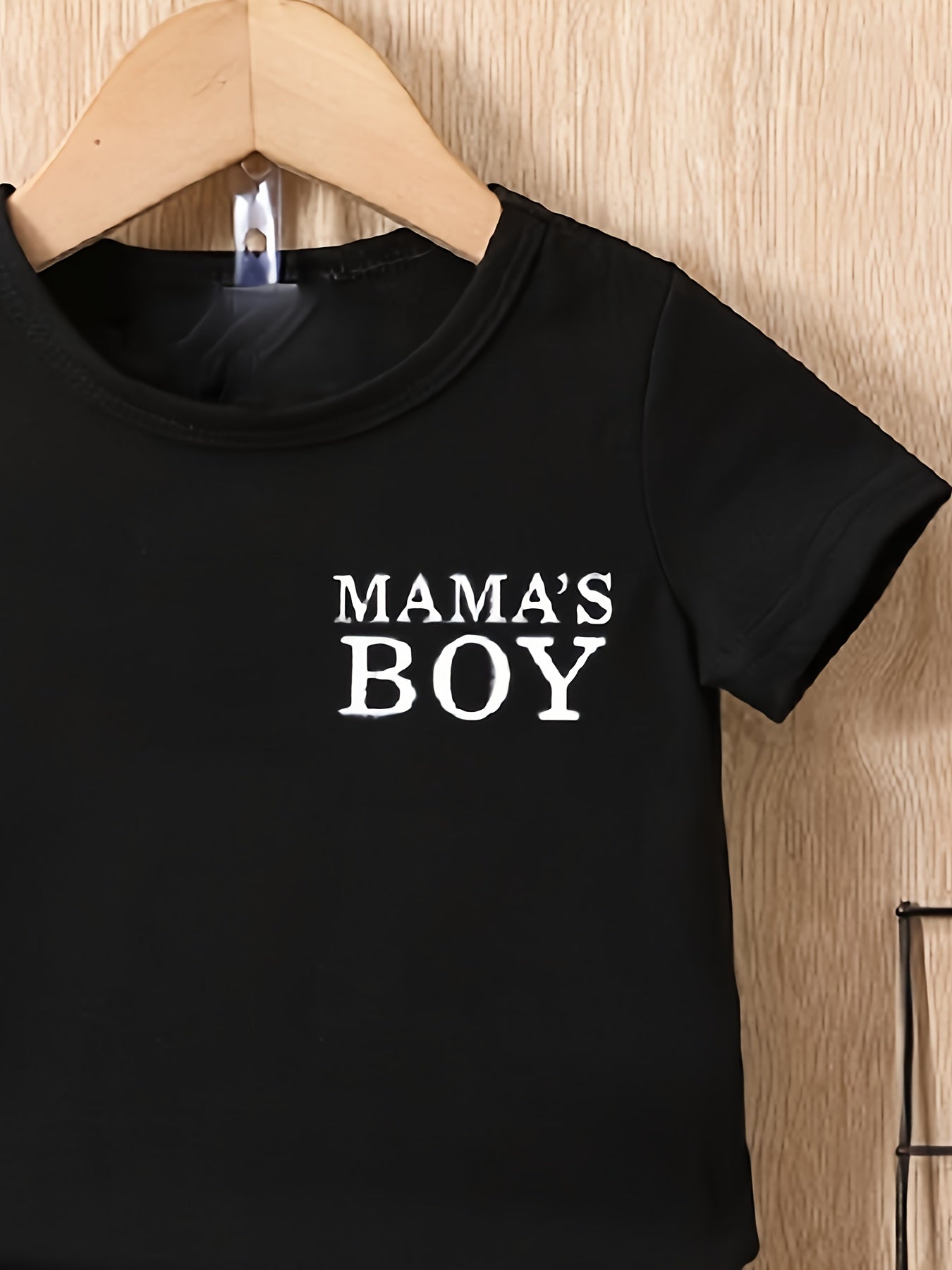 2pcs Baby Boy's Casual Crew Neck Short Sleeve "Mama's Boy" Print T-shirt & Shorts Set, Baby Kid's Clothes For Summer - NEXTRENDBAHRAIN