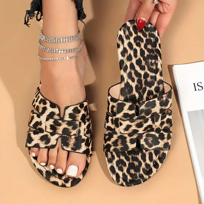 Women's Leopard Print Flat Slides, Fashion Open Toe Summer Beach Shoes, Lightweight Outdoor Slide Shoes - NEXTRENDBAHRAIN